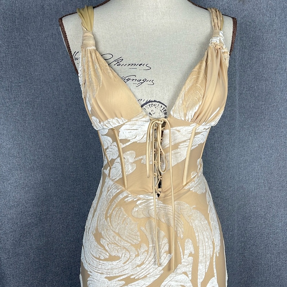 Oh Polly Textured Corset Bodycon Dress Lined NWT 422